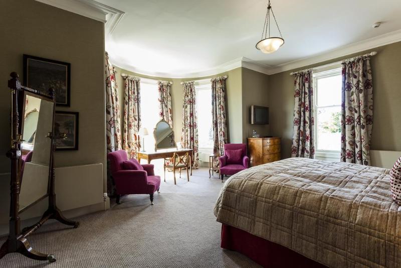 Cromlix Hotel Kinbuck Ngoại thất bức ảnh